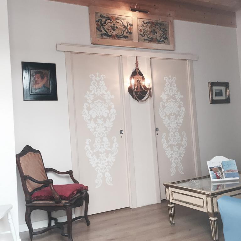 Carlos I Cagliari Bagian luar foto