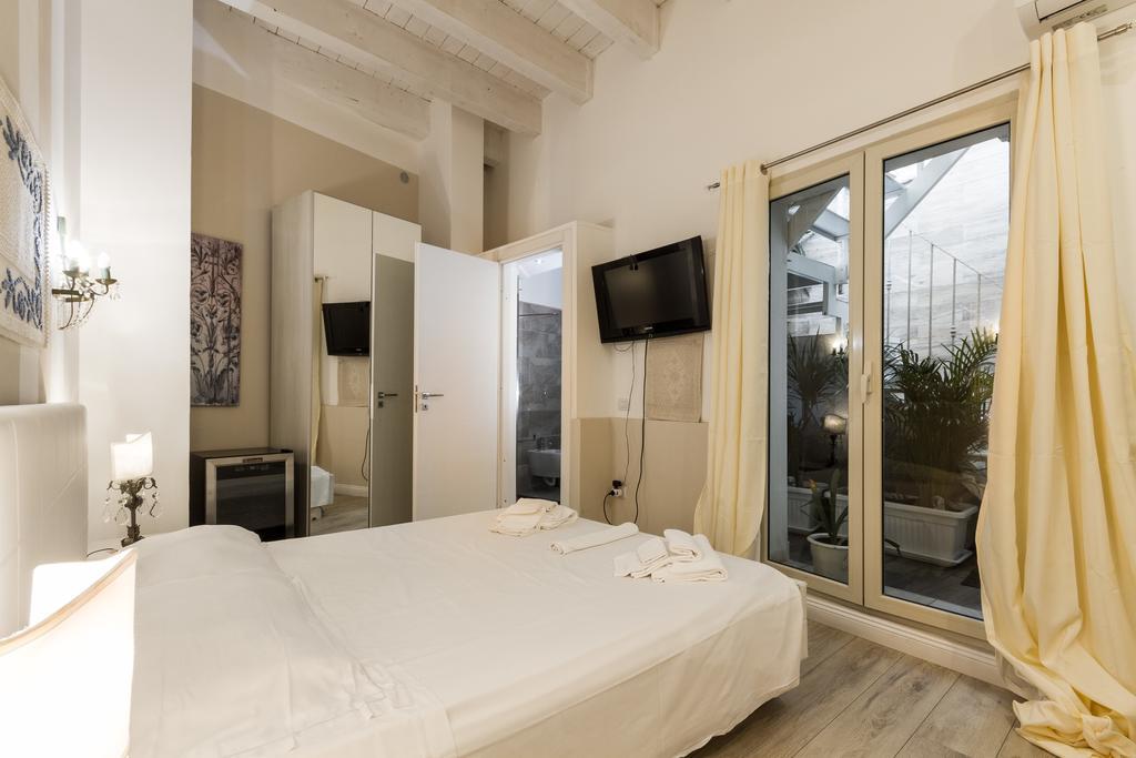 Carlos I Cagliari Bagian luar foto